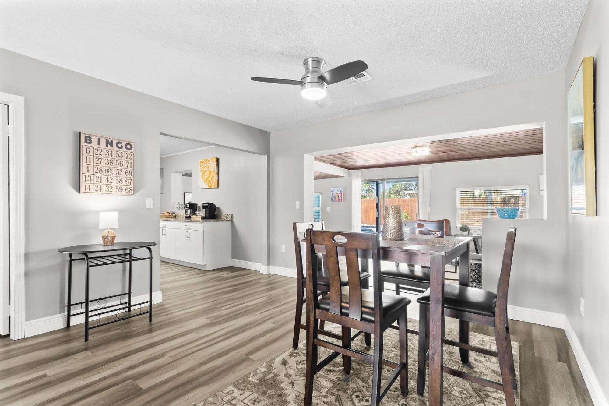 Relaxing Pool Home For Family Getaway Close To Tampa Zoo, Busch Gardens, Restaurants And Shopping! 외부 사진
