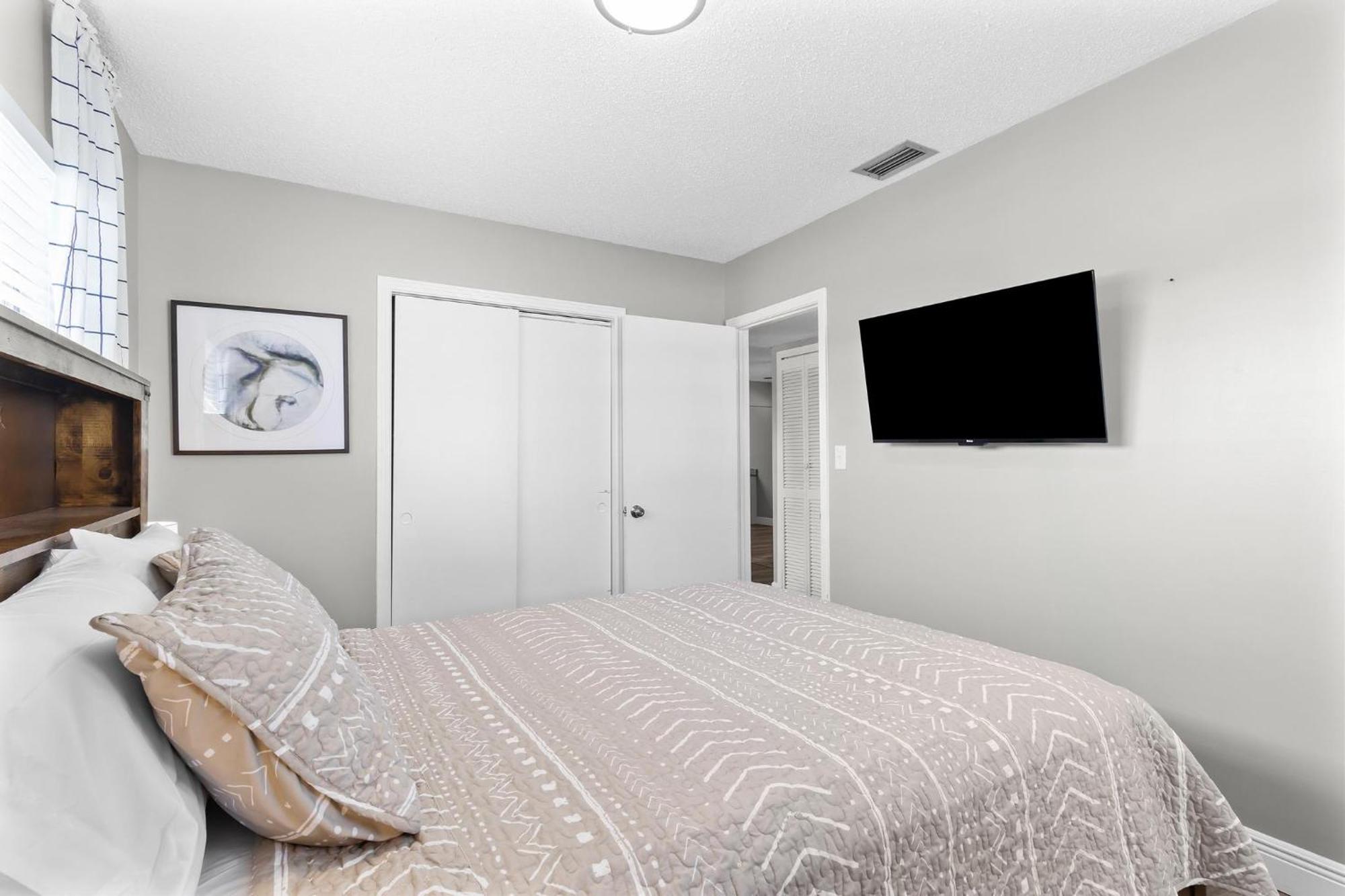 Relaxing Pool Home For Family Getaway Close To Tampa Zoo, Busch Gardens, Restaurants And Shopping! 외부 사진